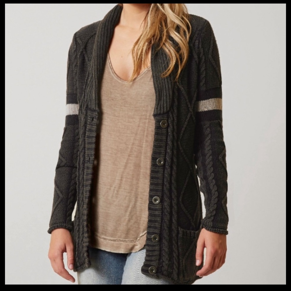 Cable knit cardigan